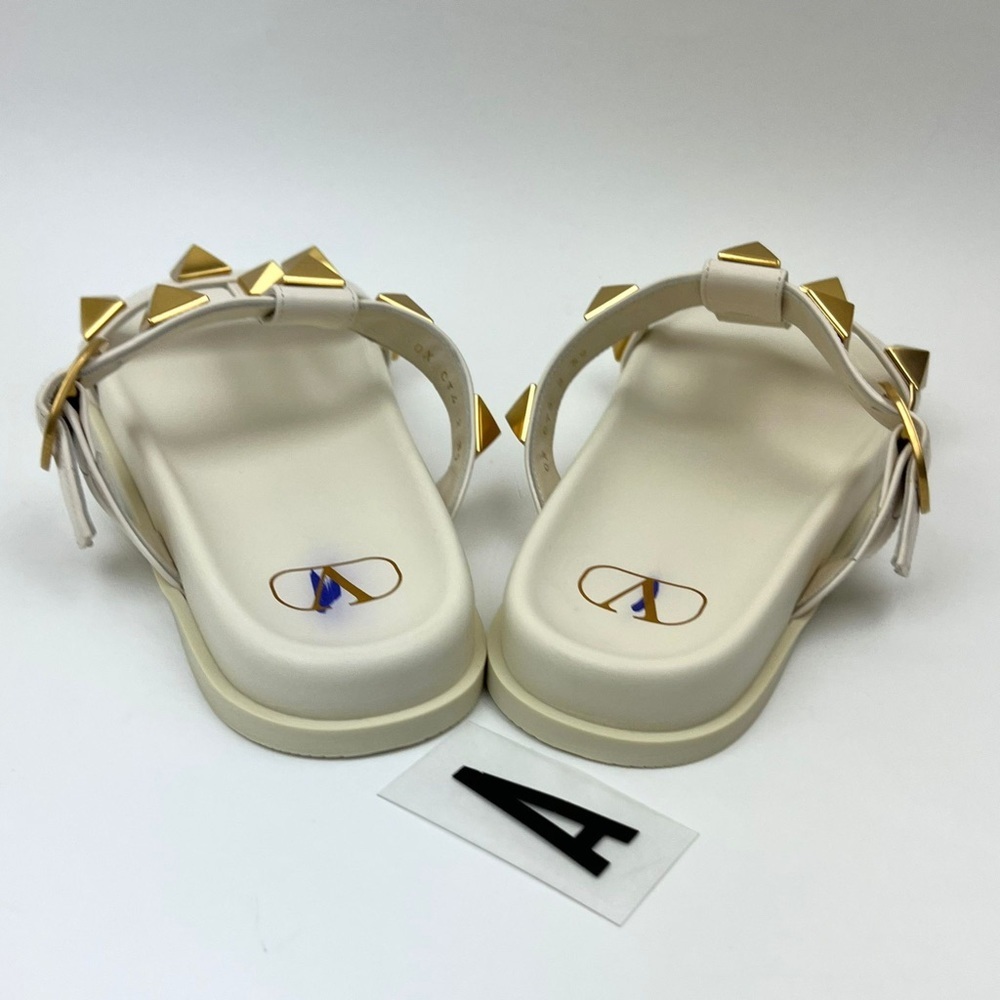 VALENTINO GARAVANI Roman Stud Slide Sandal sz 8.5 - Picture 9 of 12